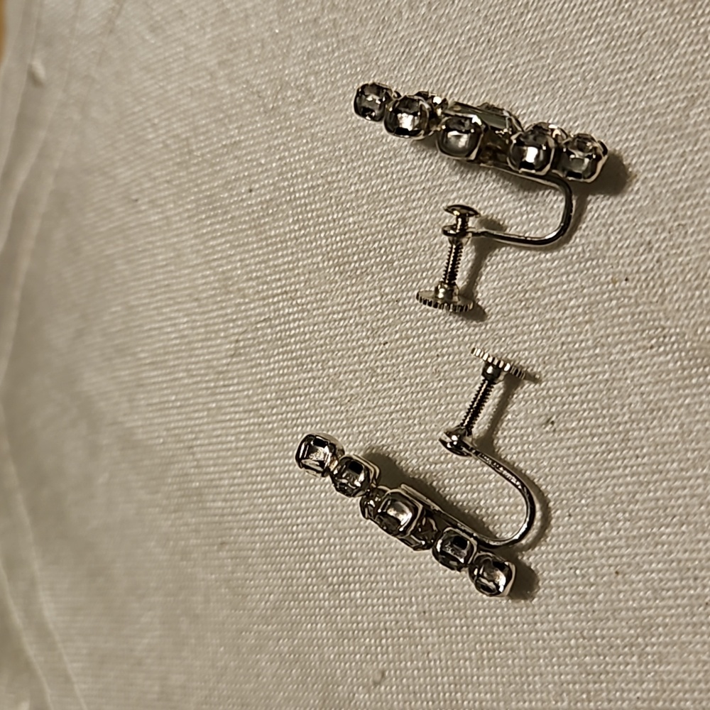 White Metal Clear Rhinestone Screw Back Earrings - Picture 3 of 5